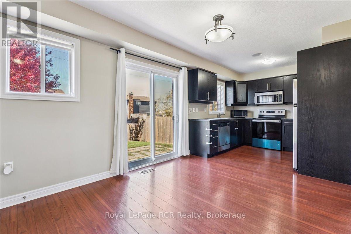 












1462 14TH AVENUE E

,
Owen Sound,




Ontario
N4K0A1

