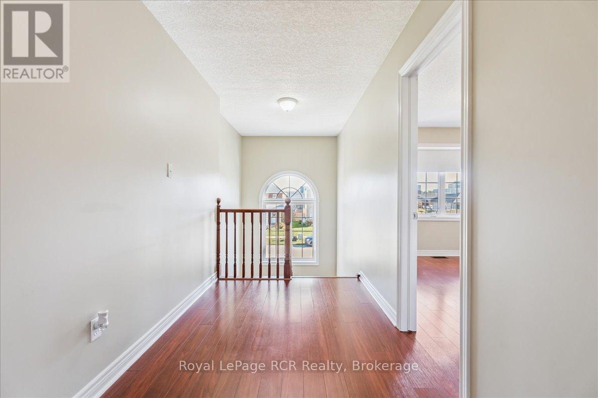 












1462 14TH AVENUE E

,
Owen Sound,




Ontario
N4K0A1

