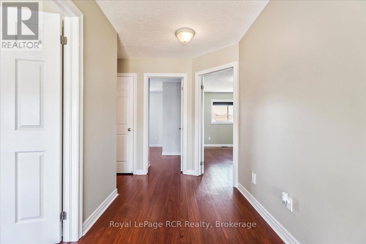 












1462 14TH AVENUE E

,
Owen Sound,




Ontario
N4K0A1

