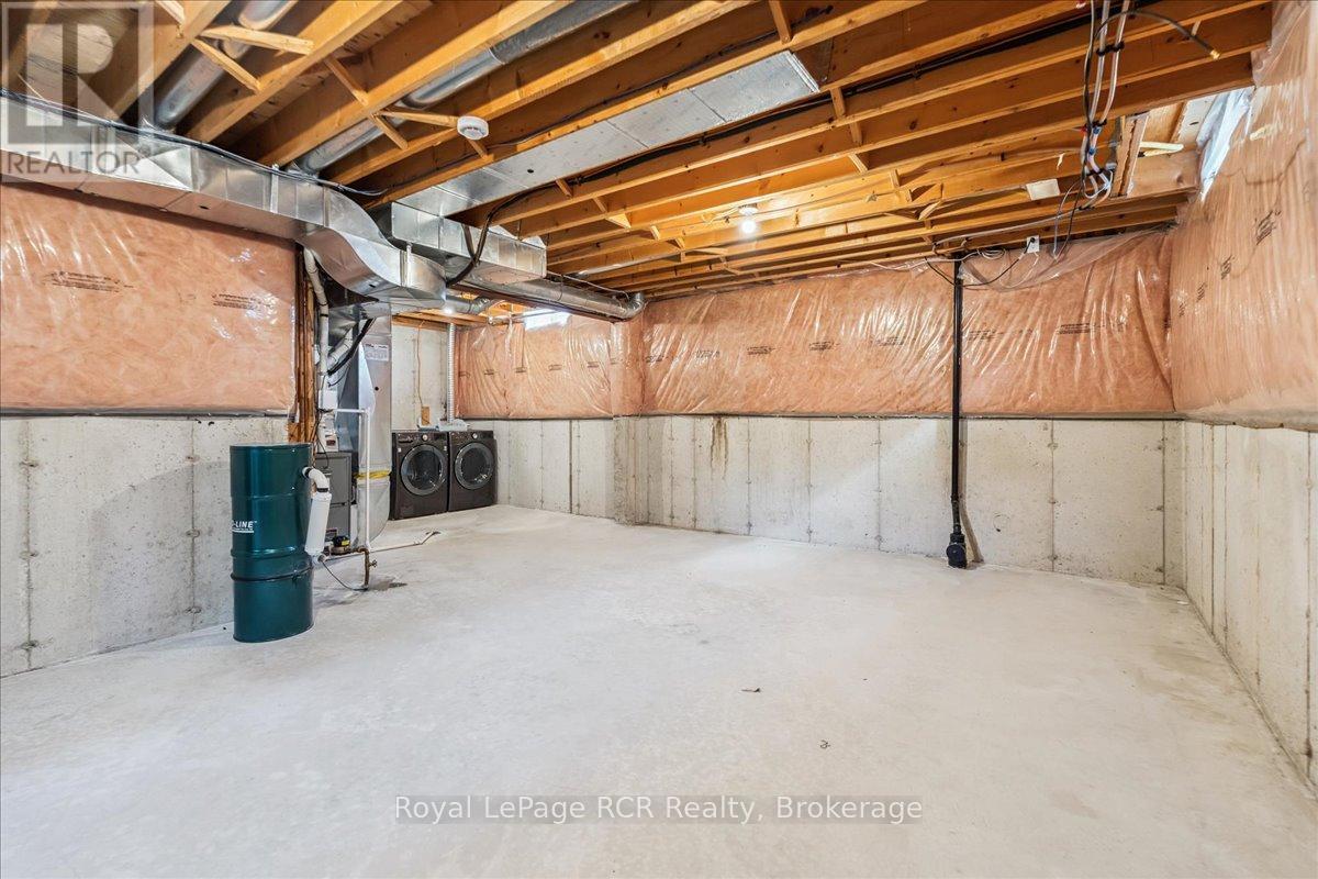 












1462 14TH AVENUE E

,
Owen Sound,




Ontario
N4K0A1

