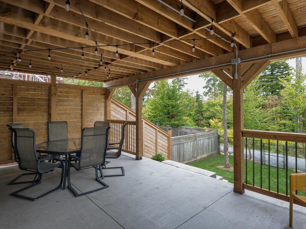 












279 Bently Drive

,
Halifax,




NS
B3S 0A9

