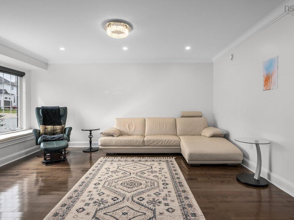 












279 Bently Drive

,
Halifax,




NS
B3S 0A9

