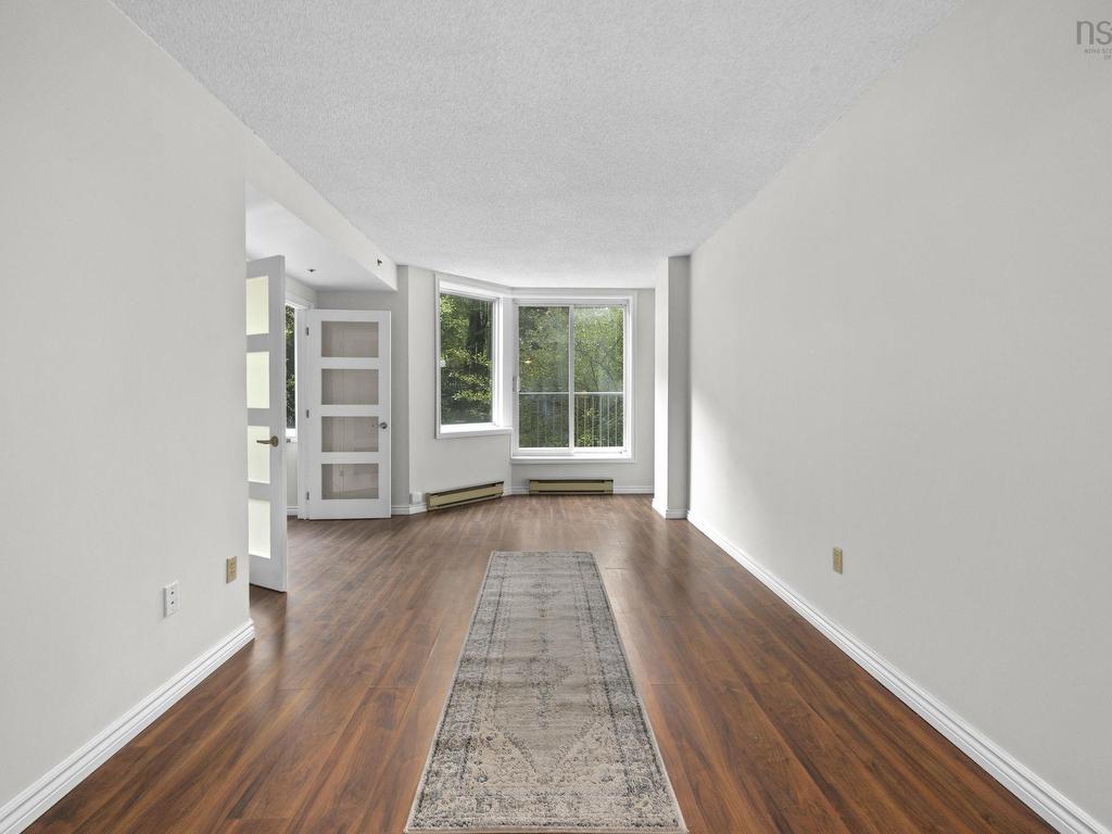 












208 1326 LOWER WATER Street

,
Halifax,




NS
B3J 3R3

