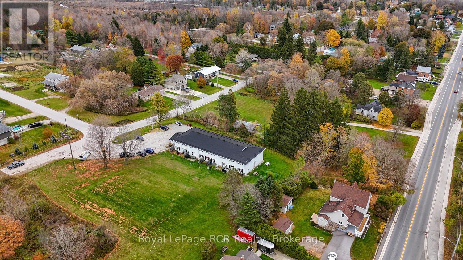 












415 MAIN STREET

,
Georgian Bluffs,




Ontario
N0H2K0

