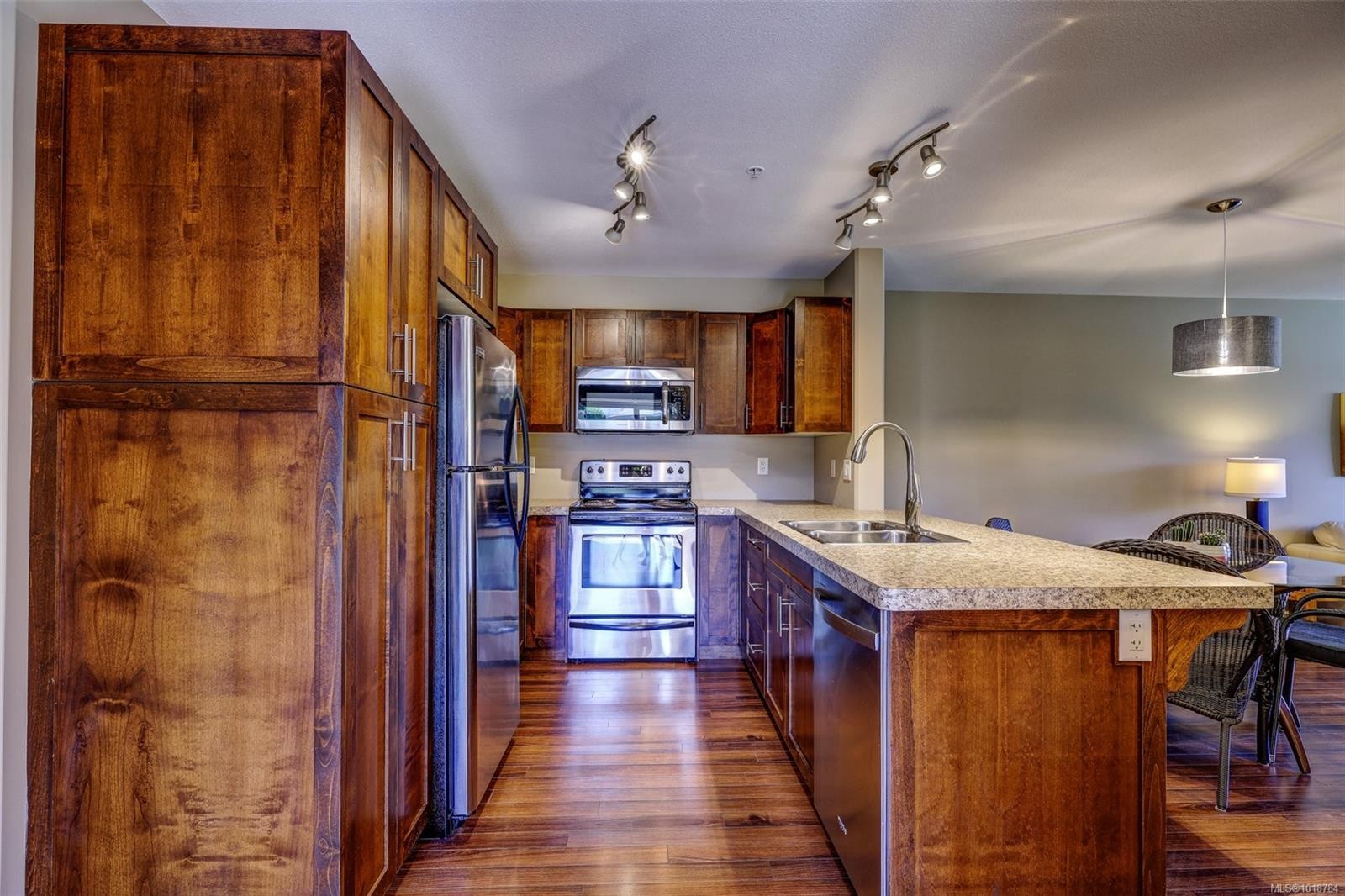 









5945


Kaden

Pl, 101,
Nanaimo,




BC
V9T 0B5

