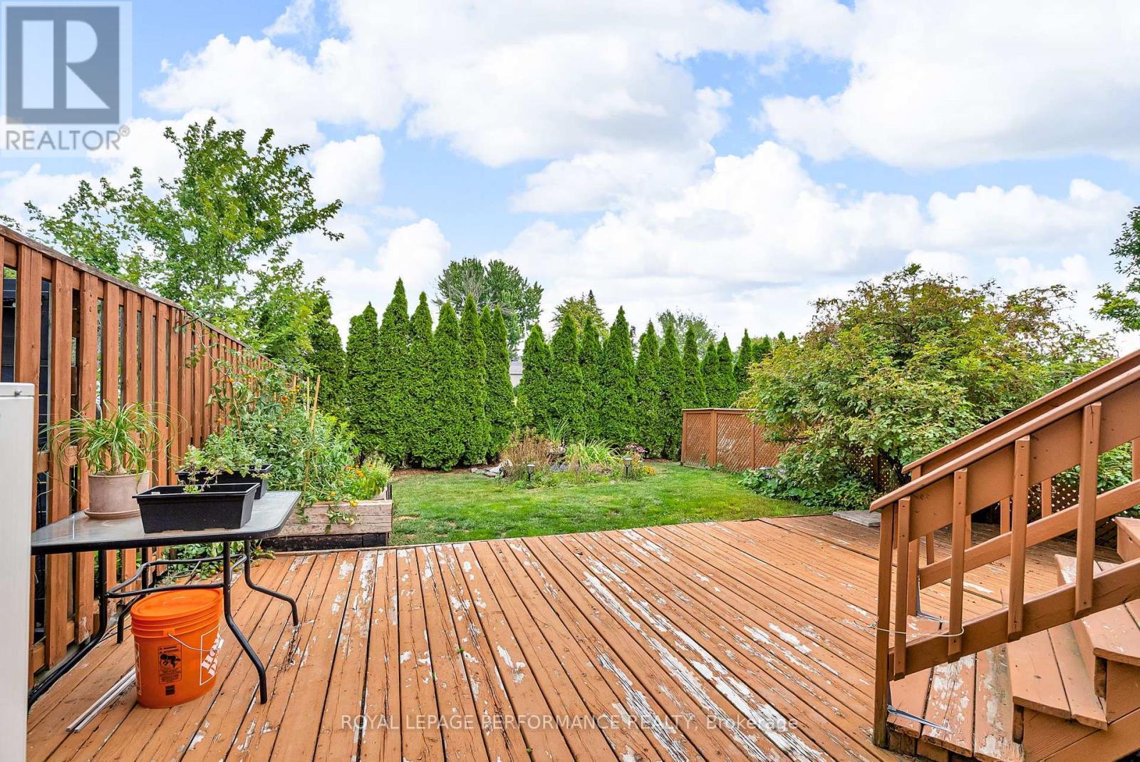 












373 IVAN CRESCENT

,
Cornwall,




Ontario
K6H7C7

