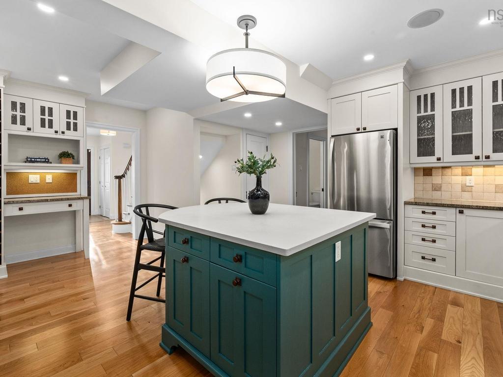 












1111 Rockcliffe Street

,
Halifax,




NS
B3H 3Y7

