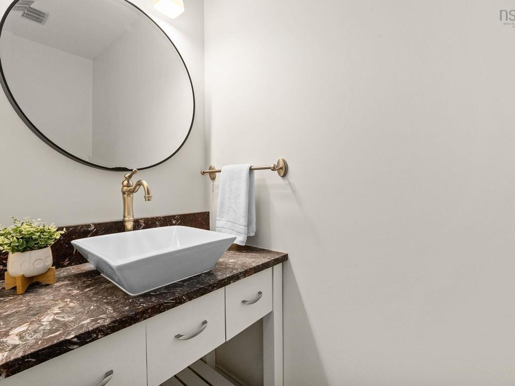 












1111 Rockcliffe Street

,
Halifax,




NS
B3H 3Y7

