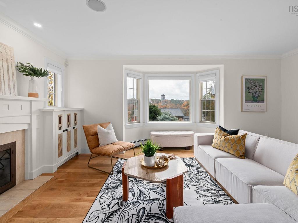 












1111 Rockcliffe Street

,
Halifax,




NS
B3H 3Y7

