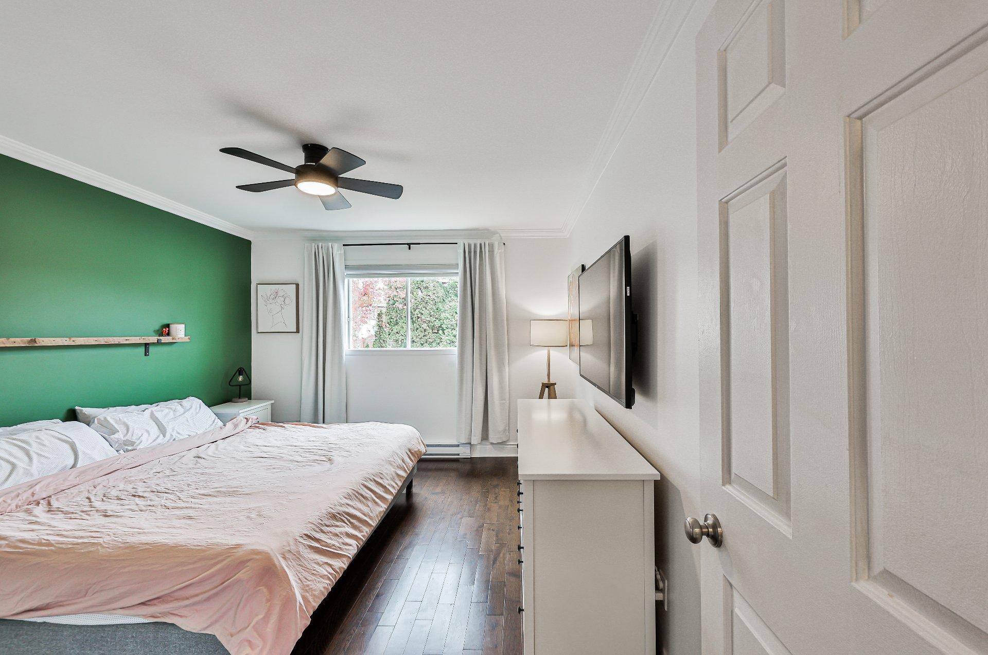 









185


Rue Amanda-Alarie

,
Repentigny (Le Gardeur),




QC
J5Z3X7

