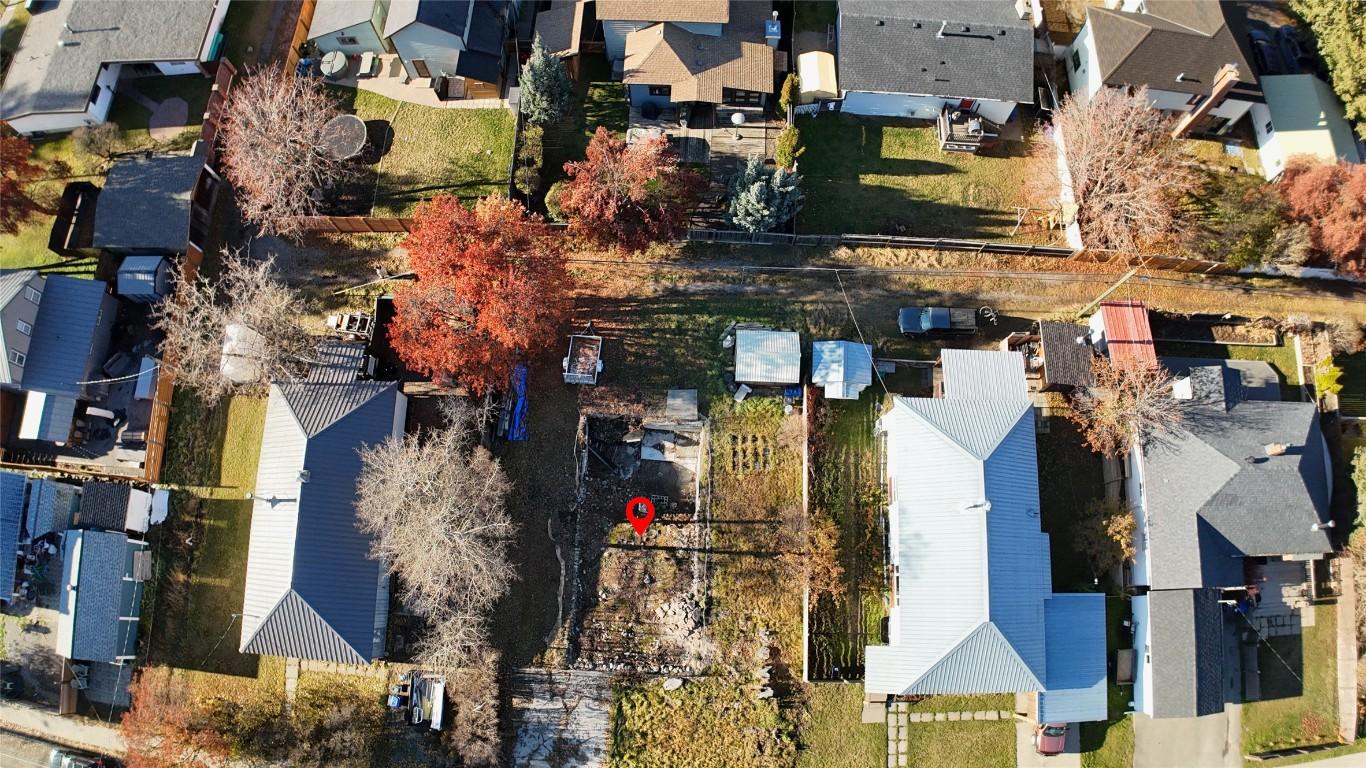 









121


1st

Avenue,
Fernie,







BC
V0B 1M0

