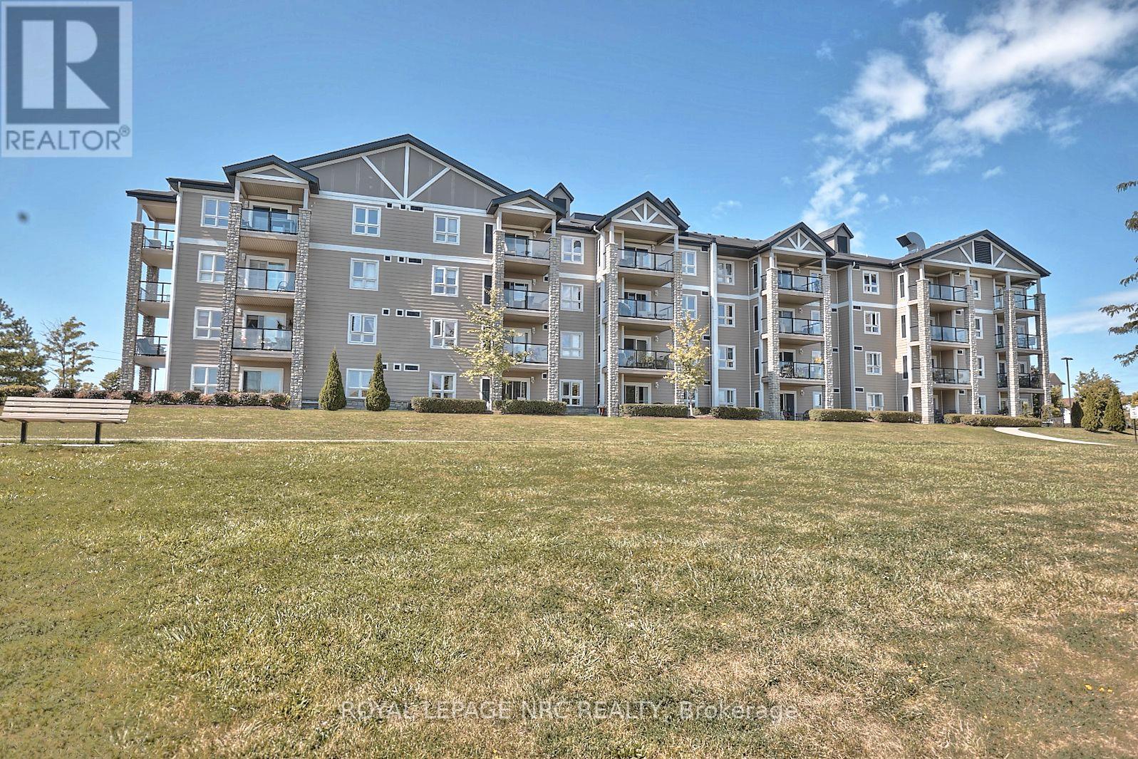 












1309 - 330 PRINCE CHARLES DRIVE S

,
Welland (Broadway),




Ontario
L3C7B3

