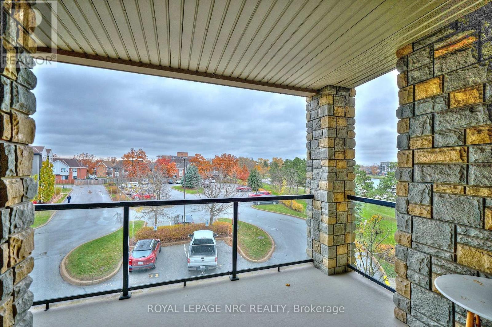 












1309 - 330 PRINCE CHARLES DRIVE S

,
Welland (Broadway),




Ontario
L3C7B3

