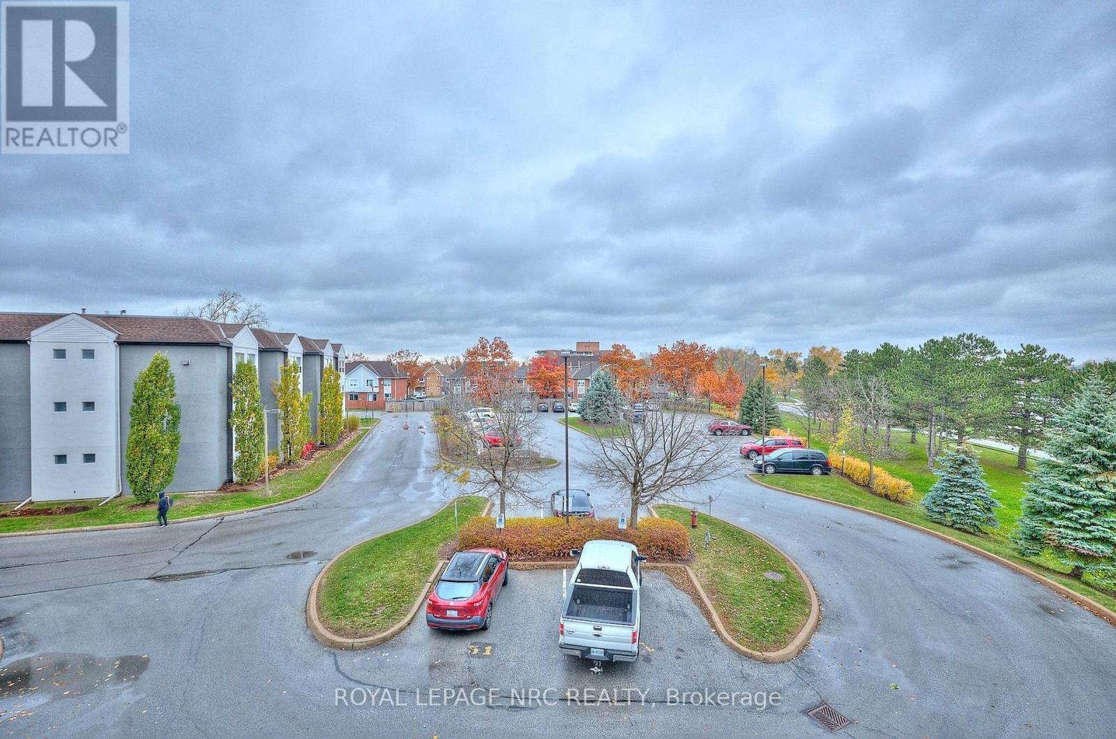 












1309 - 330 PRINCE CHARLES DRIVE S

,
Welland (Broadway),




Ontario
L3C7B3

