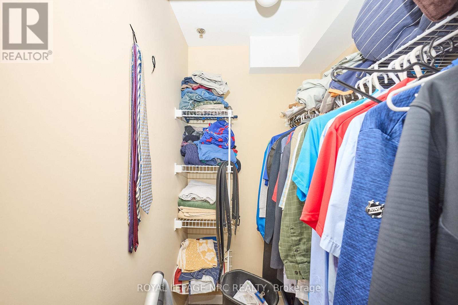 












1309 - 330 PRINCE CHARLES DRIVE S

,
Welland (Broadway),




Ontario
L3C7B3

