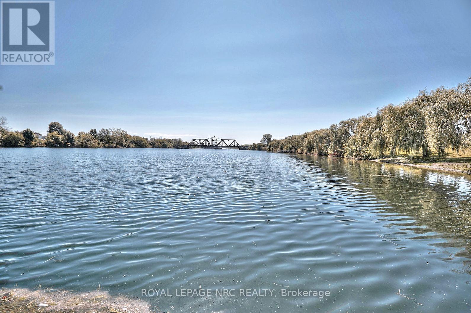 












1309 - 330 PRINCE CHARLES DRIVE S

,
Welland (Broadway),




Ontario
L3C7B3

