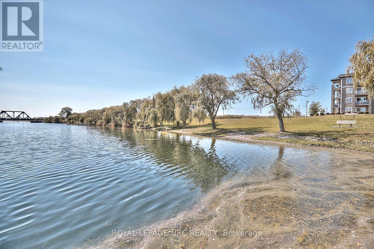 












1309 - 330 PRINCE CHARLES DRIVE S

,
Welland (Broadway),




Ontario
L3C7B3

