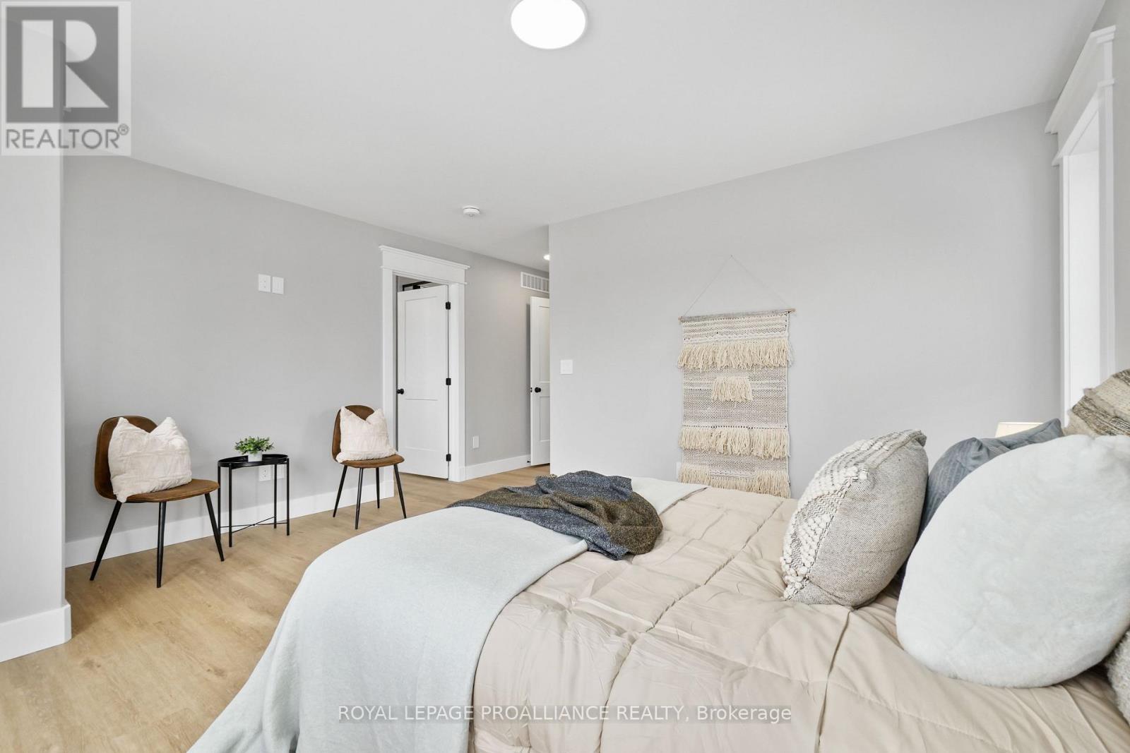 












7 HOLLINGSWORTH STREET

,
Cramahe (Colborne),




Ontario
K0K1S0

