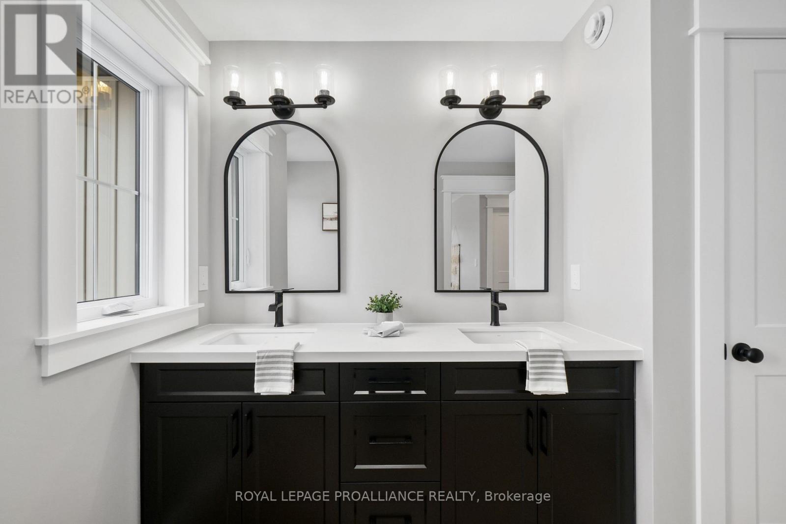 












7 HOLLINGSWORTH STREET

,
Cramahe (Colborne),




Ontario
K0K1S0

