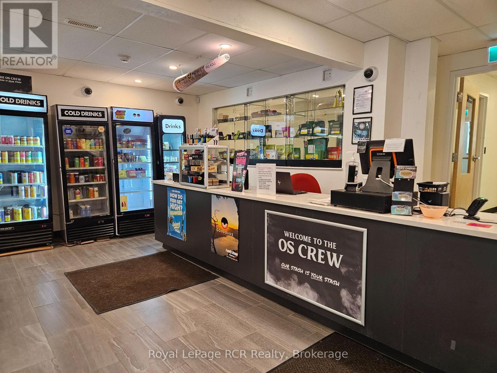 












236 8TH STREET E

,
Owen Sound,




Ontario
N4K1L1

