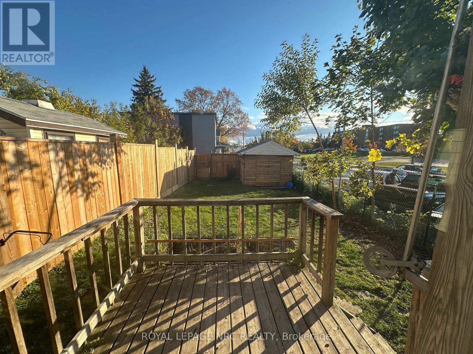 












3 PORTLAND STREET

,
Thorold (Thorold Downtown),




Ontario
L2V1R9

