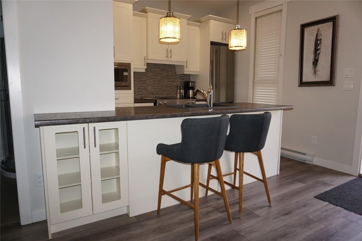 









900


Bighorn

Boulevard, 931,
Radium Hot Springs,




BC
V0B 1M0

