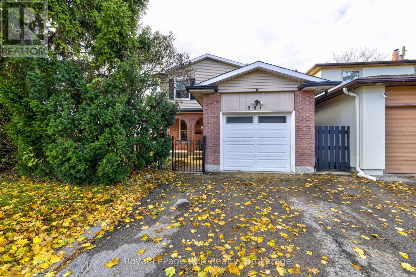 












501 BEAVER COURT

,
Milton (TM Timberlea),




Ontario
L9T4A7

