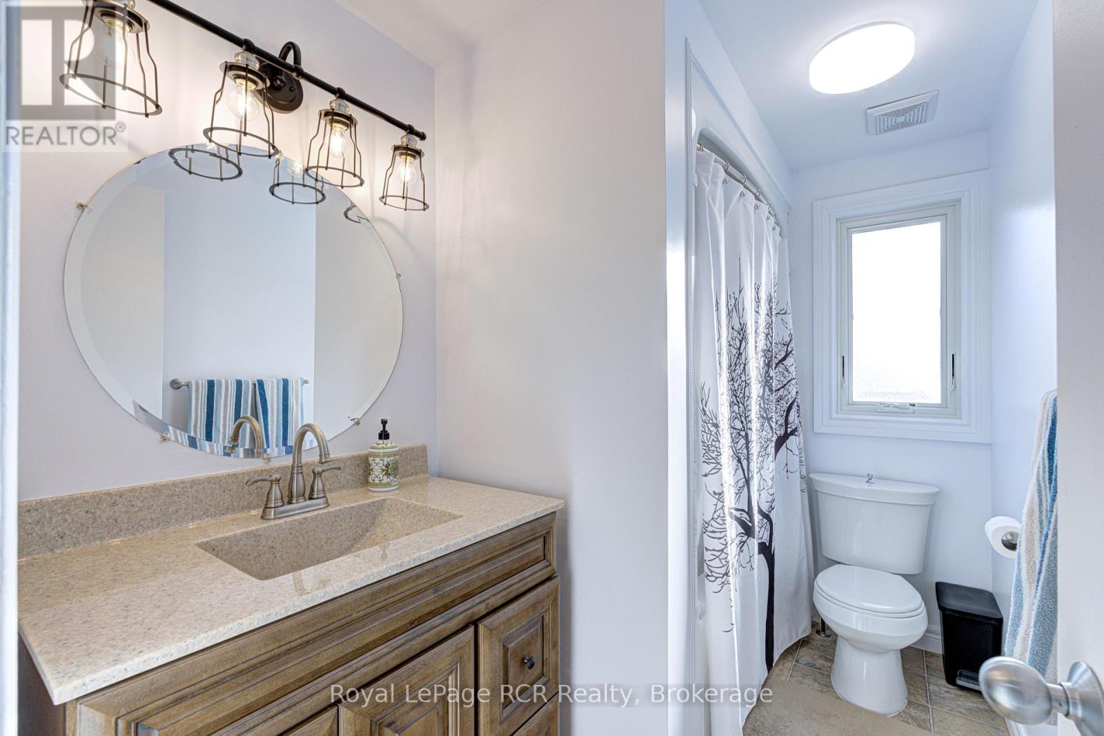 












501 BEAVER COURT

,
Milton (TM Timberlea),




Ontario
L9T4A7

