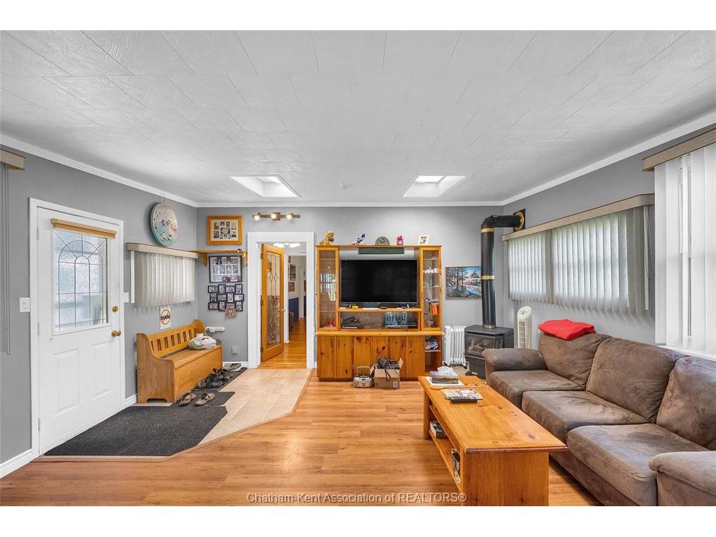 









11318


RIDGE

Line,
Blenheim,




ON
N0P 1A0

