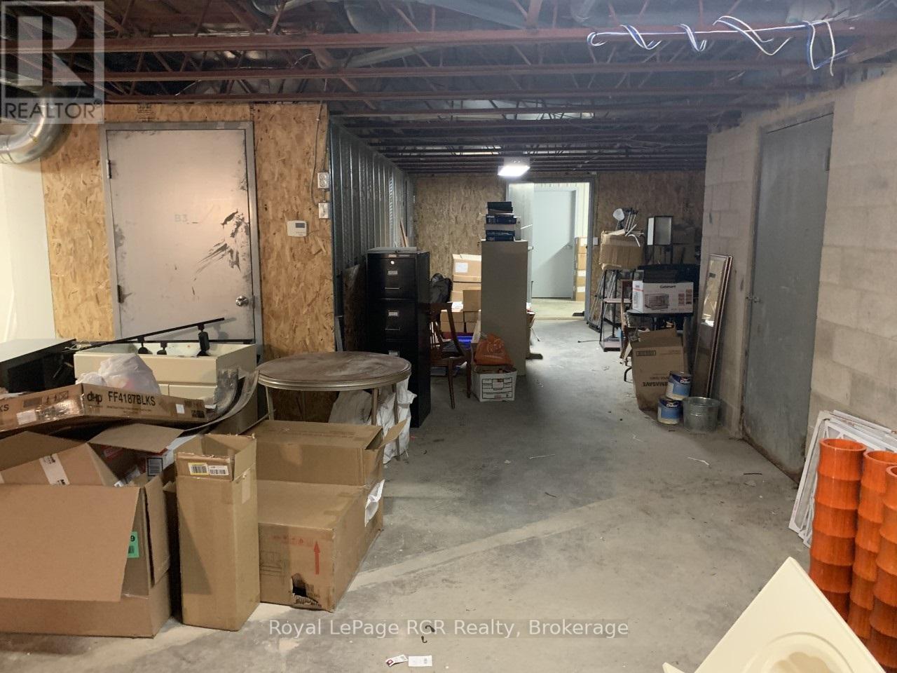 












1010 9TH AVENUE W

,
Georgian Bluffs,




Ontario
N4K2G0

