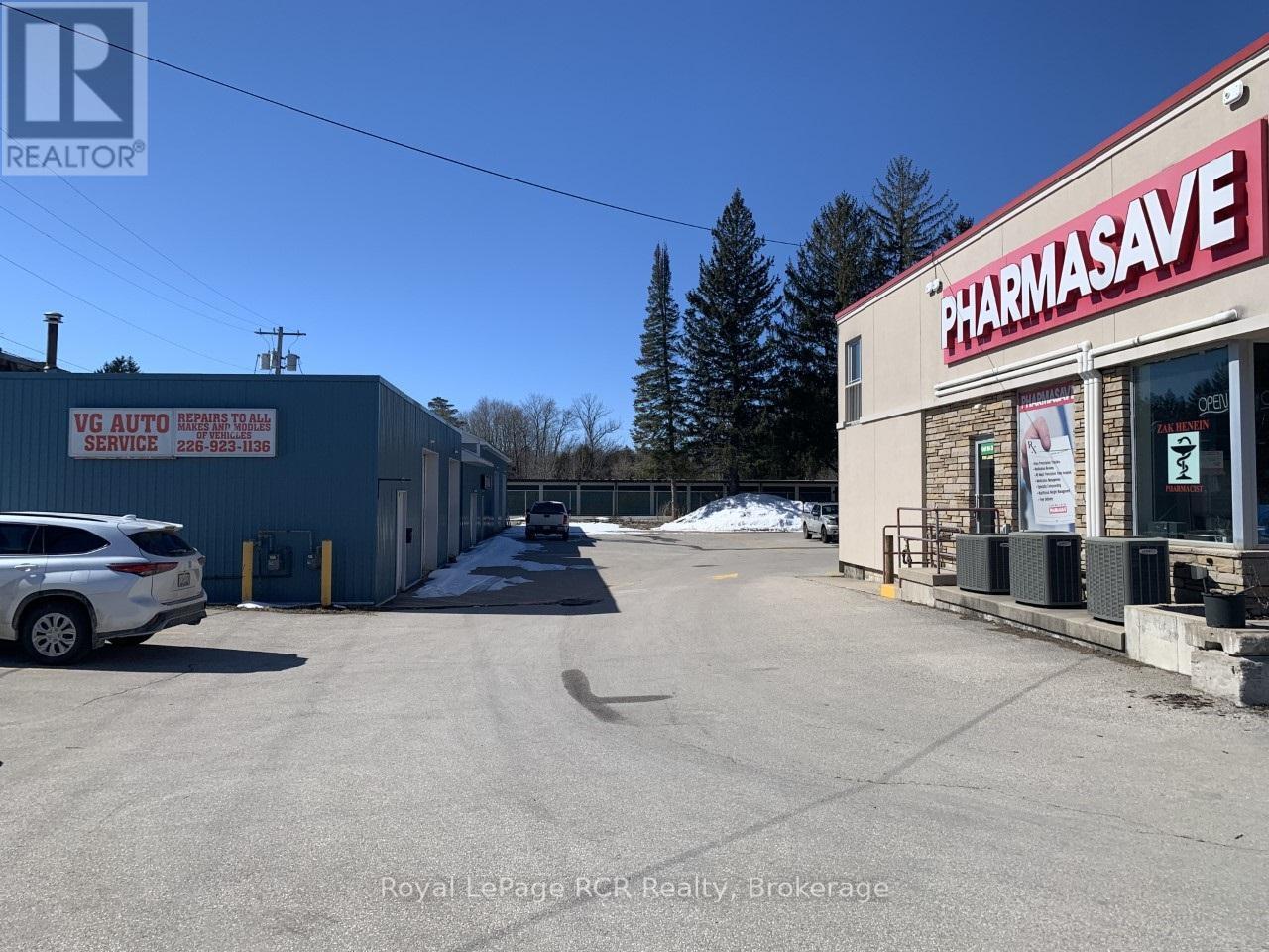 












1010 9TH AVENUE W

,
Georgian Bluffs,




Ontario
N4K2G0

