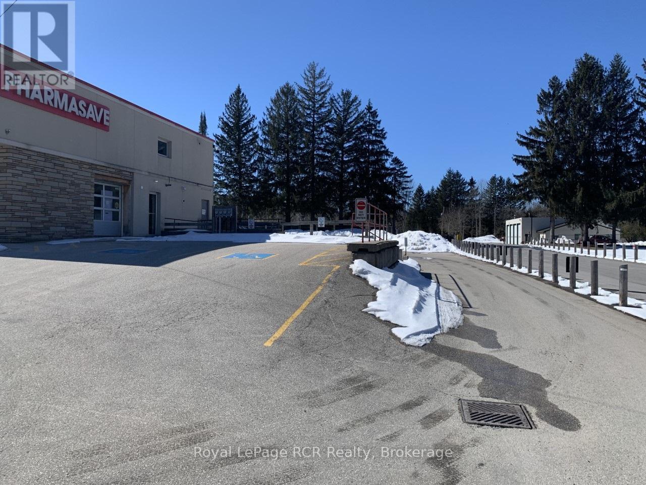 












1010 9TH AVENUE W

,
Georgian Bluffs,




Ontario
N4K2G0

