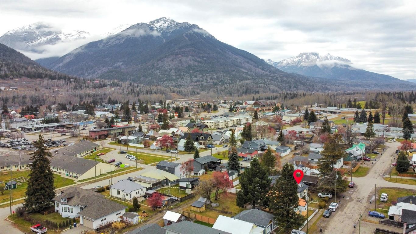 









1161


4th

Avenue,
Fernie,




BC
V0B 1M0

