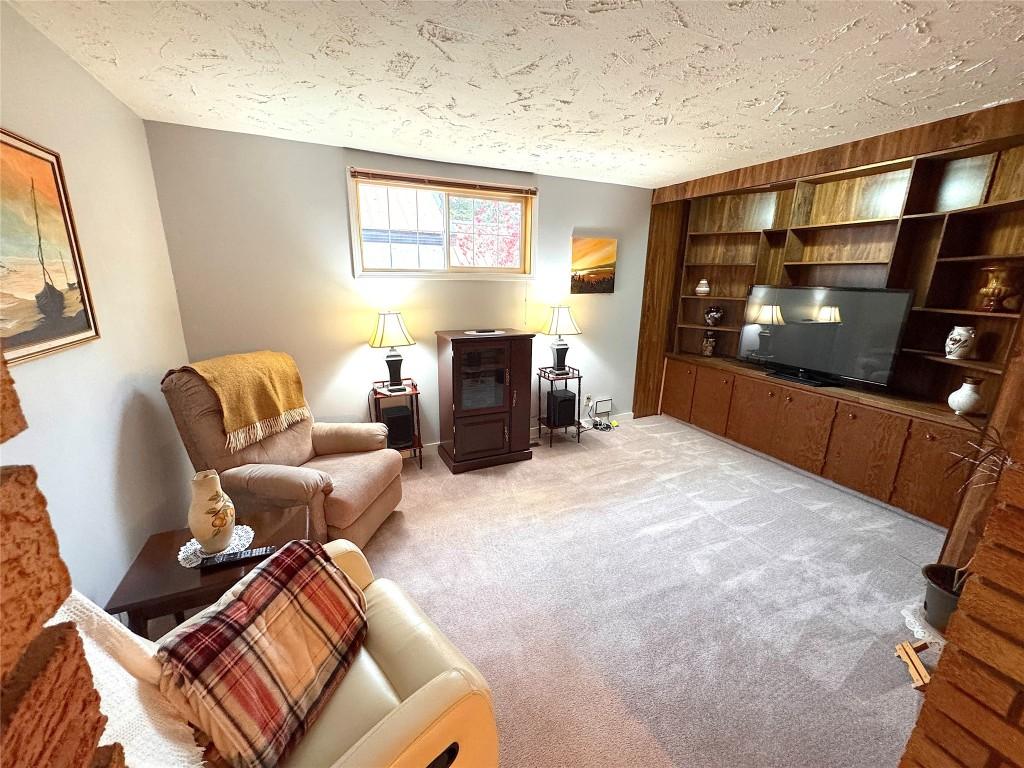 









1161


4th

Avenue,
Fernie,




BC
V0B 1M0

