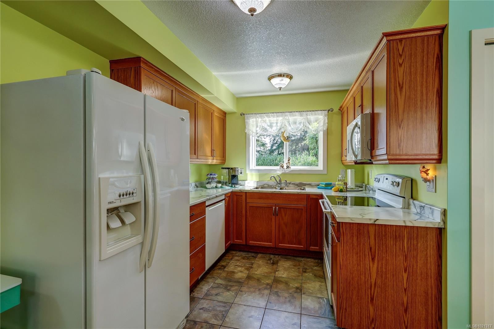 









3685


Planta

Rd,
Nanaimo,




BC
V9T 3E8

