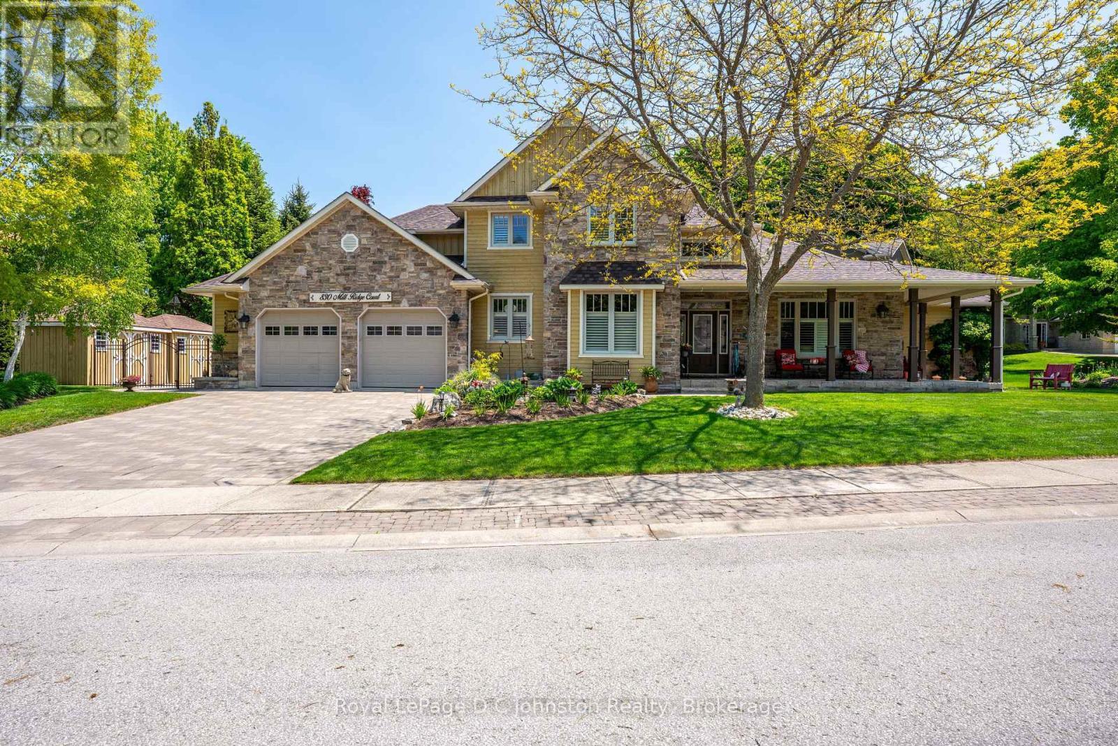 












830 MILL RIDGE COURT

,
Saugeen Shores,




Ontario
N0H2C4

