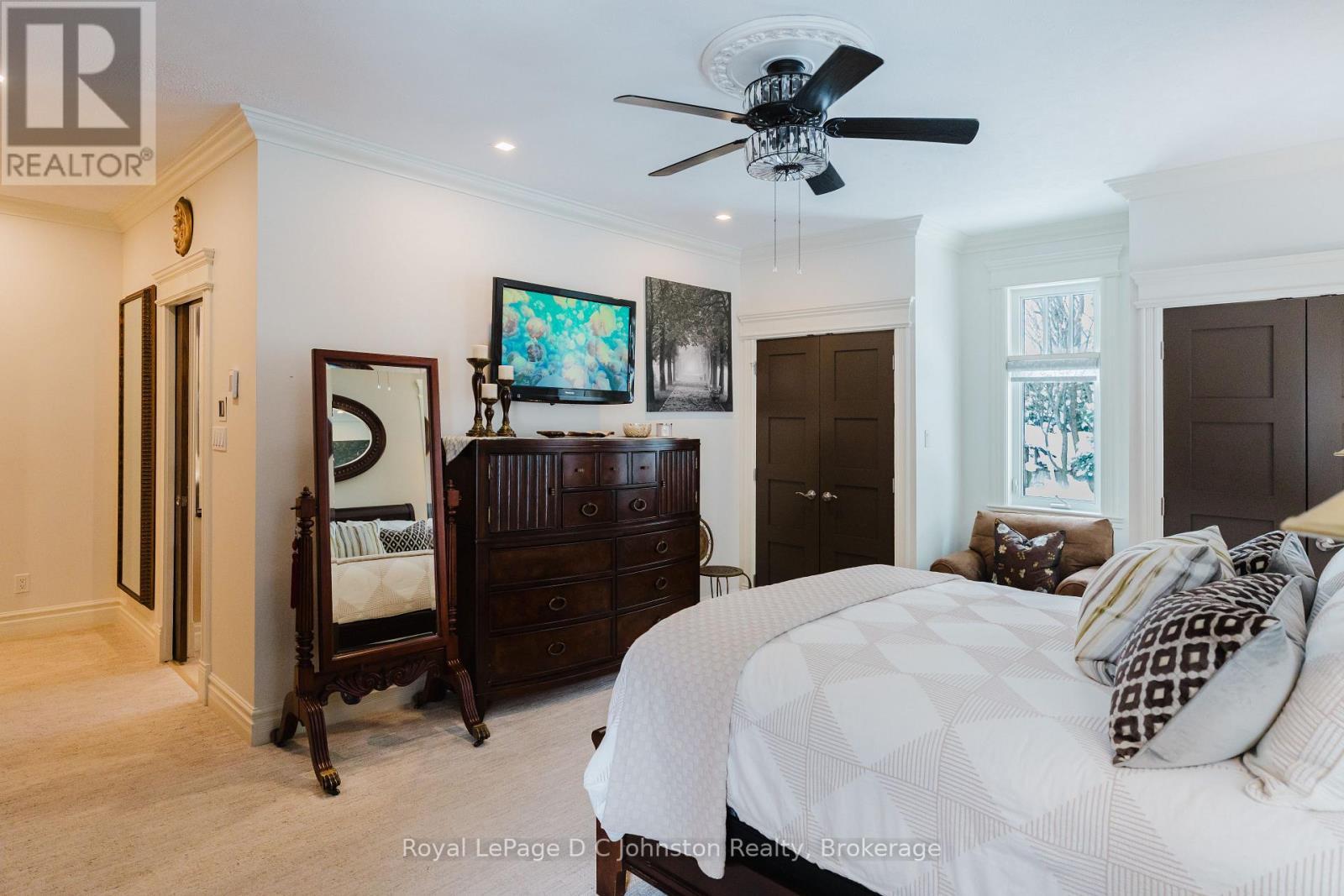 












830 MILL RIDGE COURT

,
Saugeen Shores,




Ontario
N0H2C4

