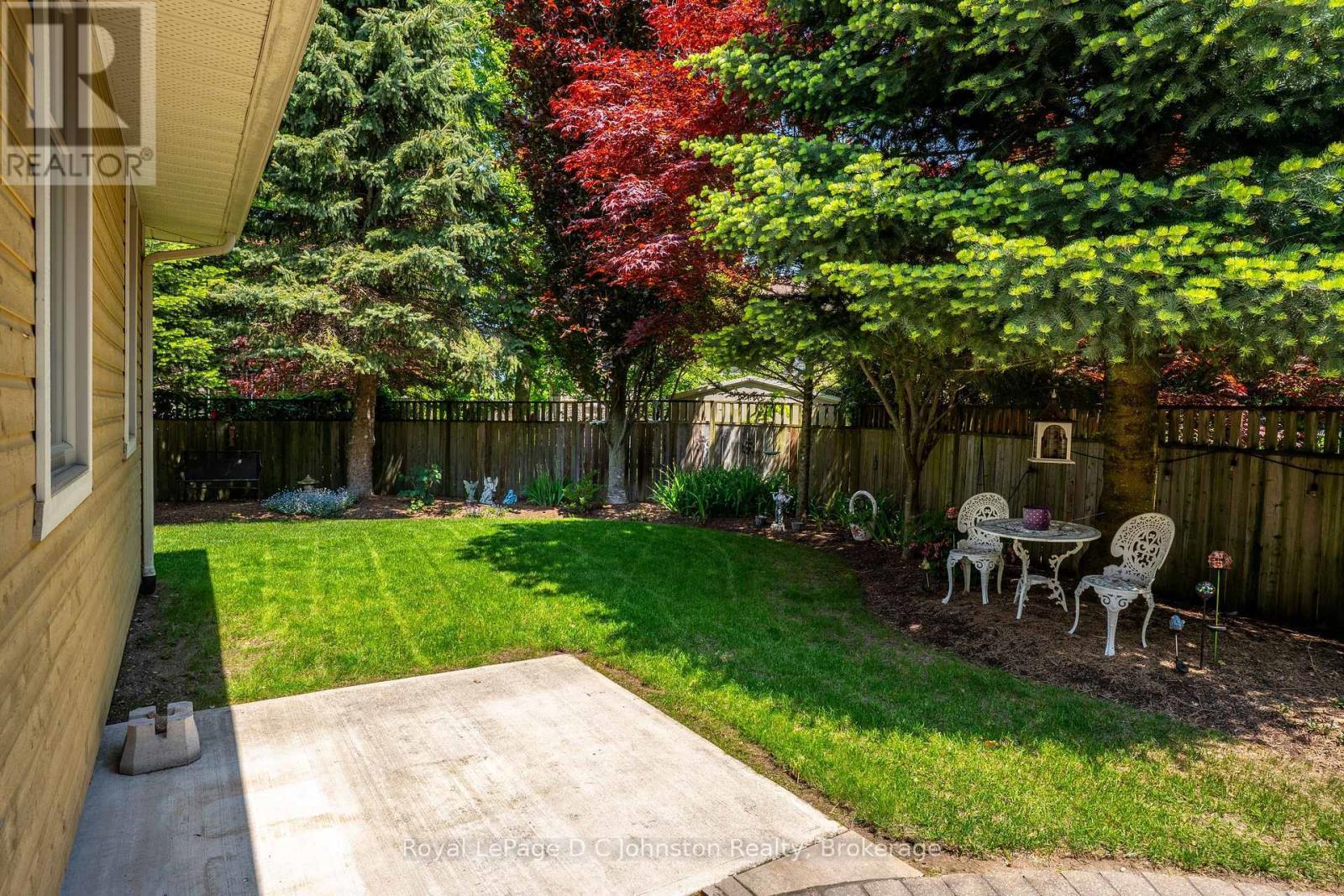 












830 MILL RIDGE COURT

,
Saugeen Shores,




Ontario
N0H2C4

