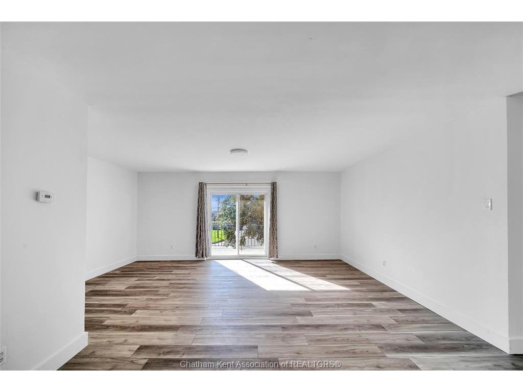 









25


Orchard Heights

Drive, 5,
Chatham,




ON
N7M 3G5

