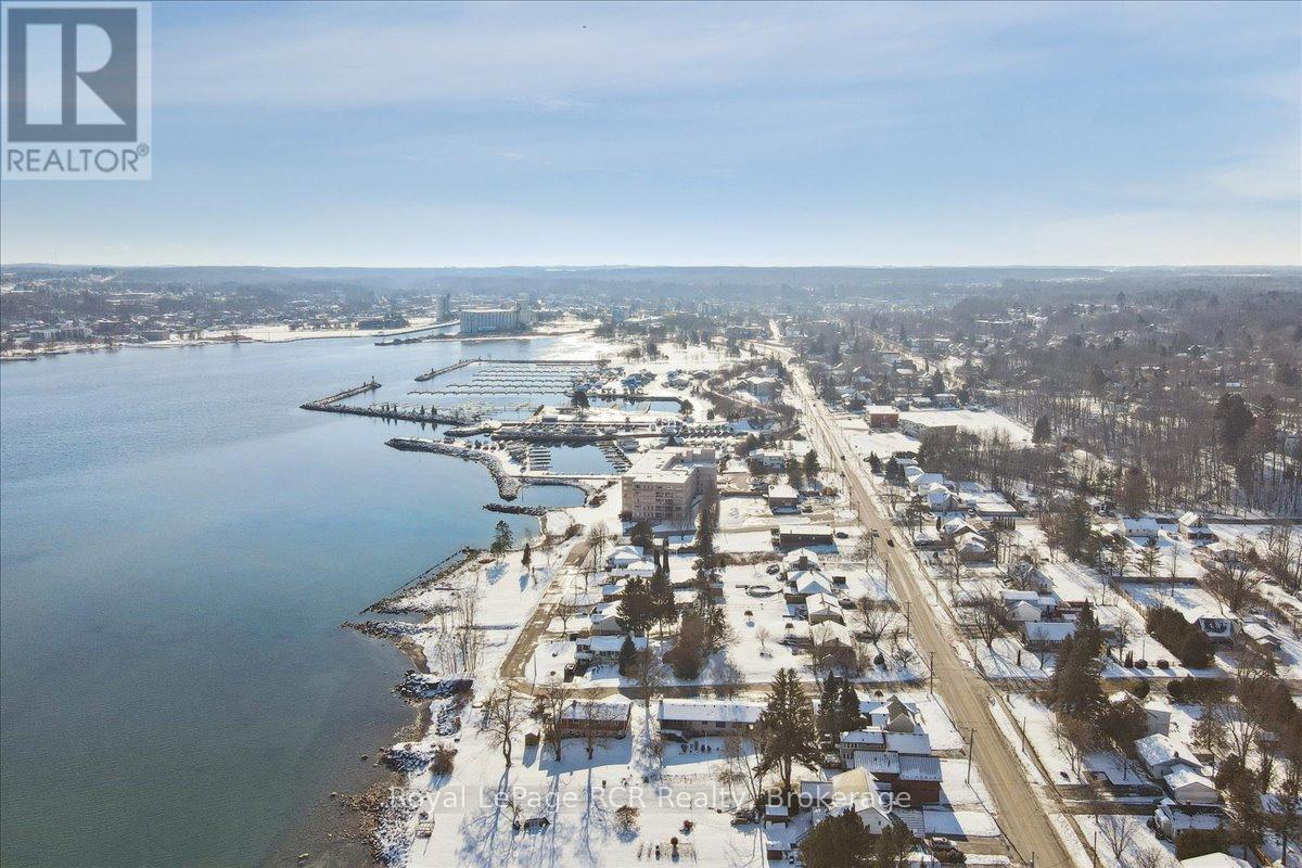 












206 - 2555 3RD AVENUE W

,
Owen Sound,




Ontario
N4K6T8

