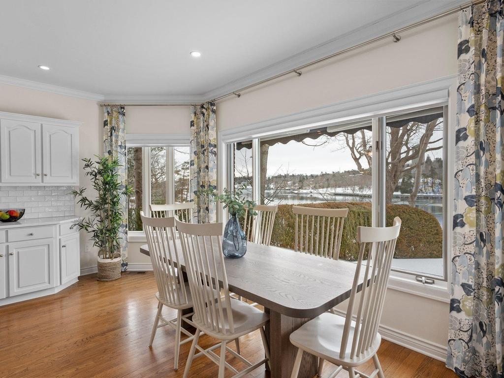 












6634 South Street

,
Halifax,




NS
B3H 1V2

