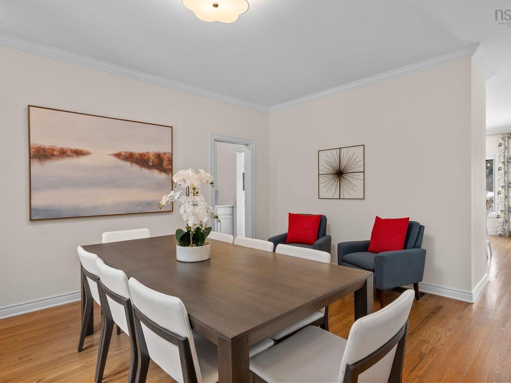 












6634 South Street

,
Halifax,




NS
B3H 1V2

