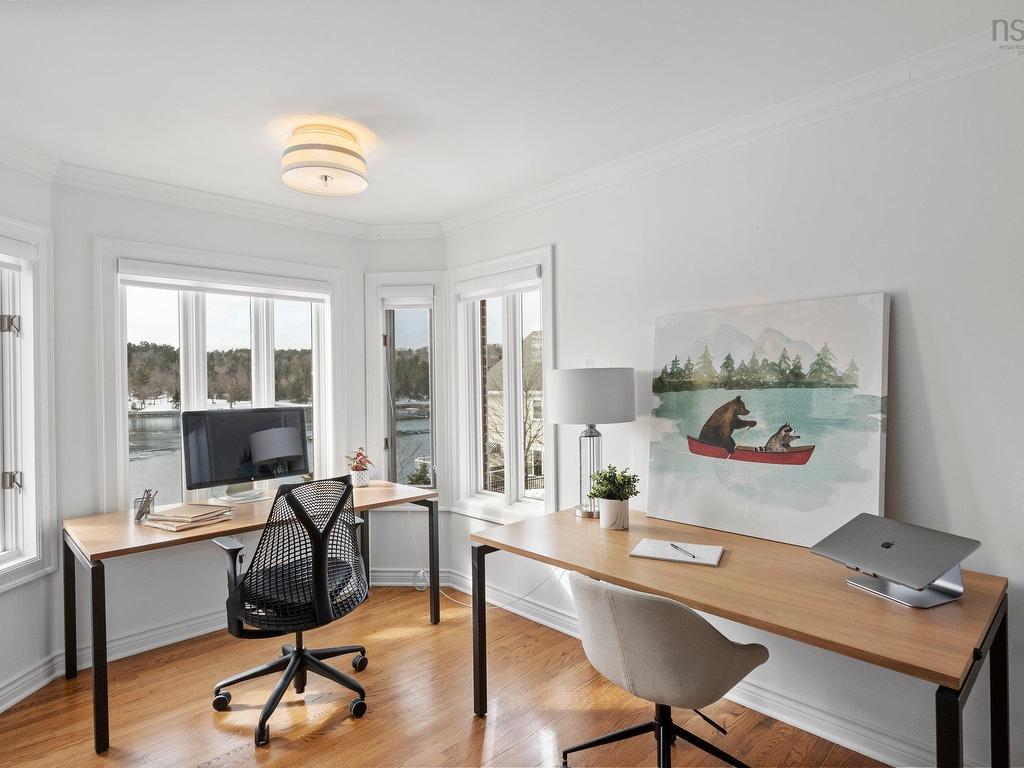 












6634 South Street

,
Halifax,




NS
B3H 1V2

