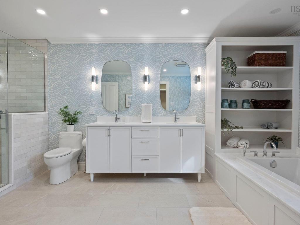 












6634 South Street

,
Halifax,




NS
B3H 1V2

