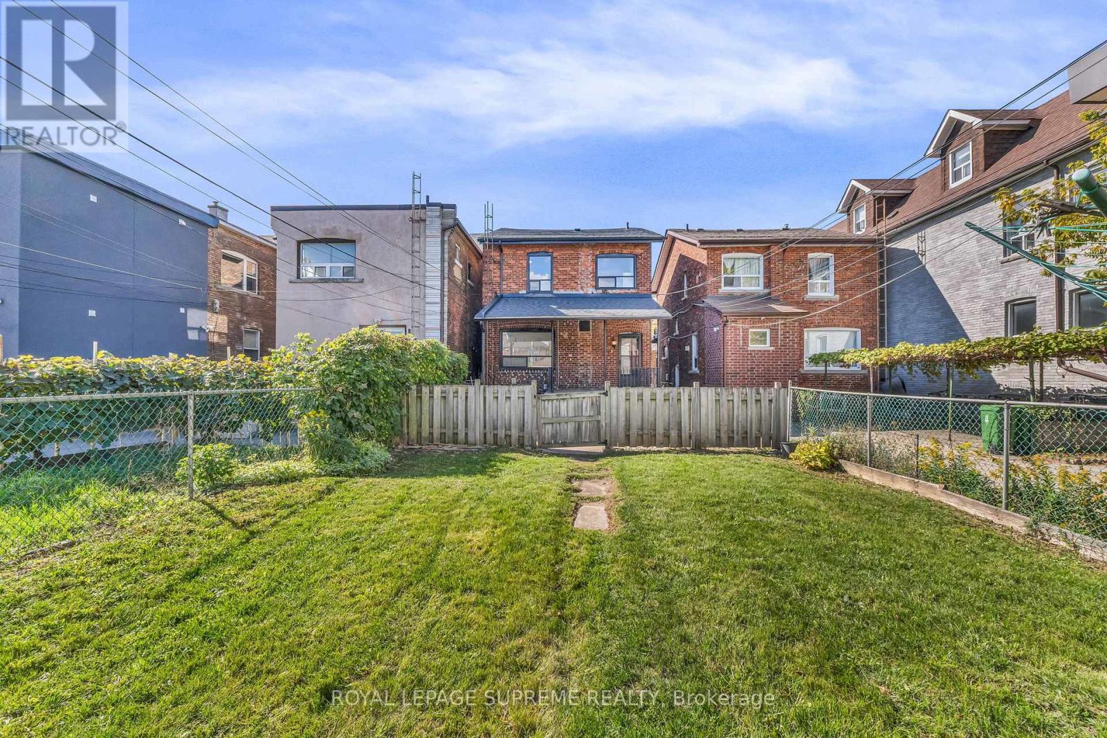












1837 DUFFERIN STREET

,
Toronto,




Ontario
M6E3P5

