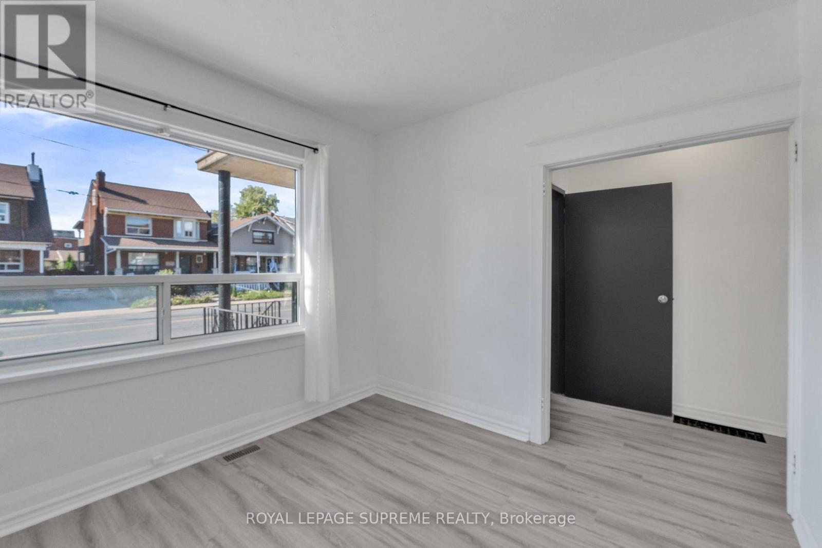 












1837 DUFFERIN STREET

,
Toronto,




Ontario
M6E3P5

