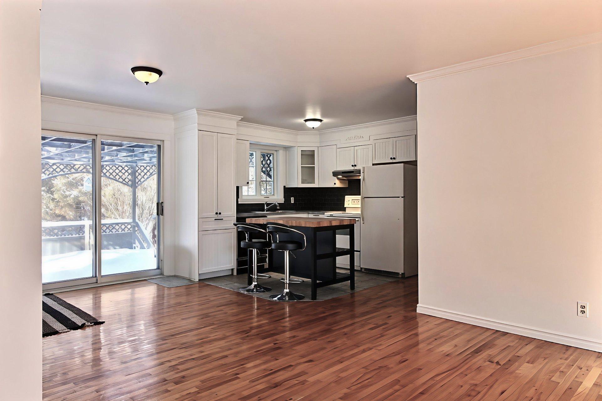 









30


Route du Canton

,
Brownsburg-Chatham,




QC
J8G0B6

