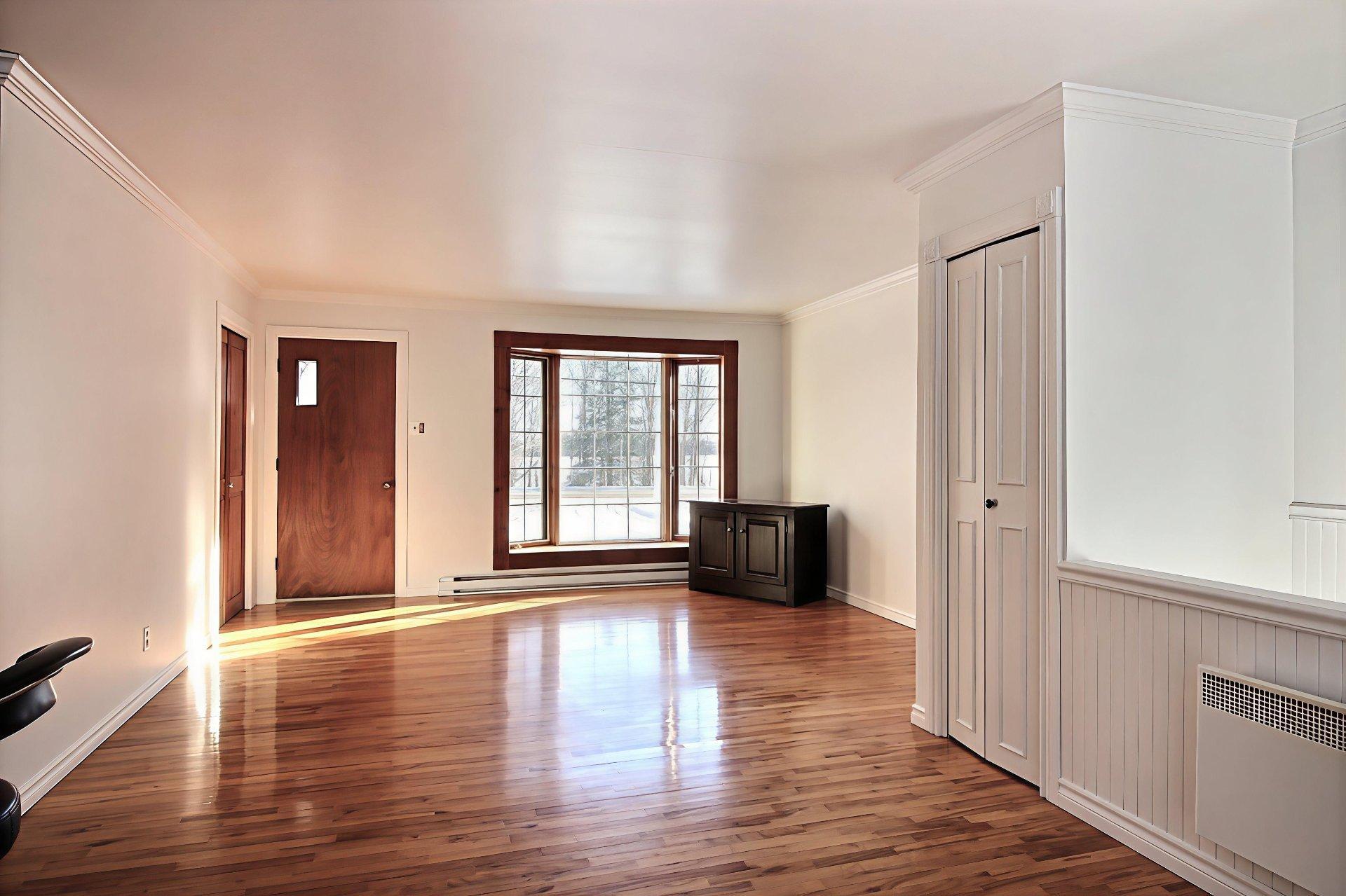 









30


Route du Canton

,
Brownsburg-Chatham,




QC
J8G0B6

