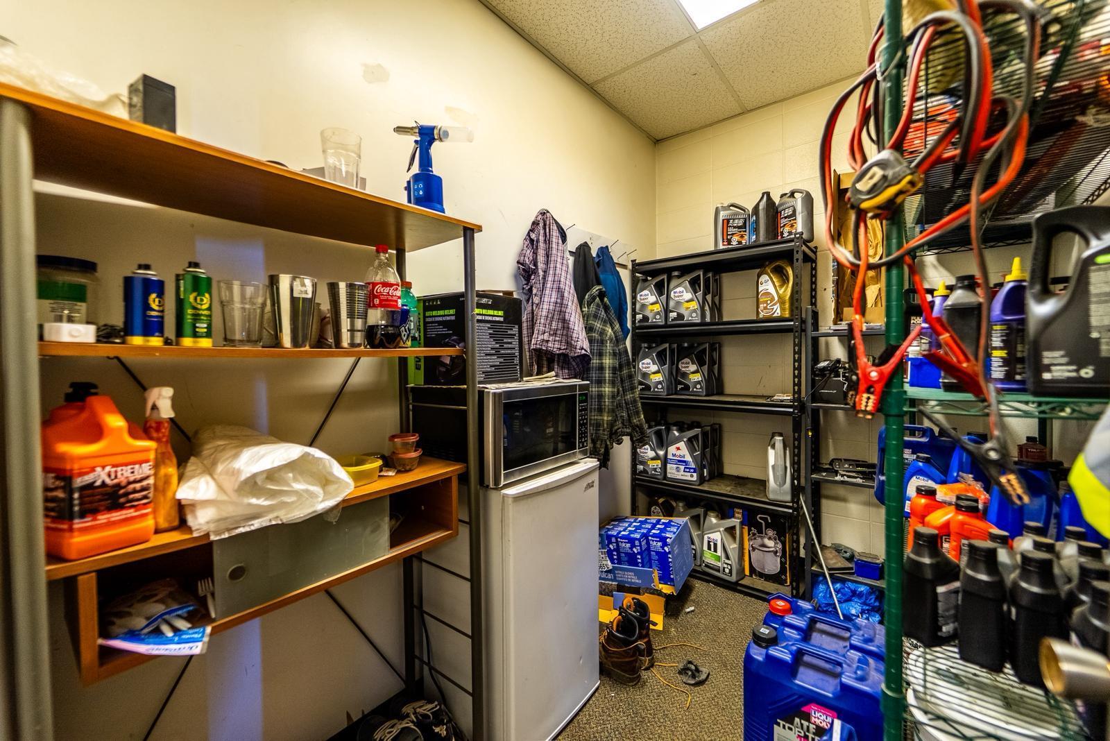 












7807  Argyll Rd

,
Edmonton,




Alberta
T6E6V2

