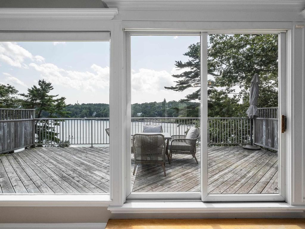 












1084 Ridgewood Drive

,
Halifax,




NS
B3H 3Y4

